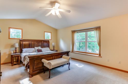 2102 116 St, Kenosha WI 53158-3605 exterior