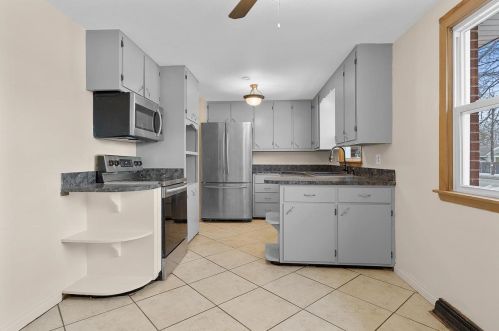 2148 Libal St, Green Bay WI  54301-2029 exterior