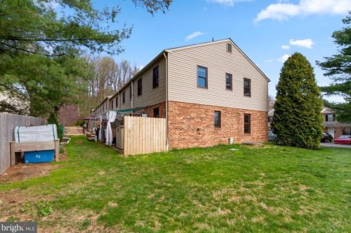 76 Norwood House Rd, Downingtown PA  19335-2363 exterior