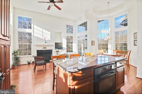 9450 Raith Ct, Bristow VA  20136-3505 exterior