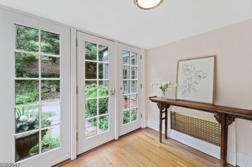 96 Undercliff Rd, Montclair NJ 07042-1718 exterior