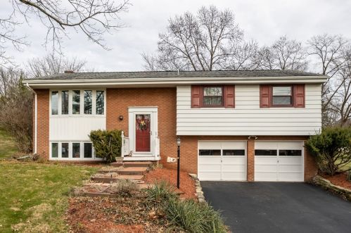 738 Wyngold Dr, Pittsburgh, PA 15237-4210