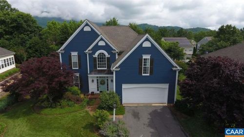 920 Braeburn St, Crozet, VA 22932-2882