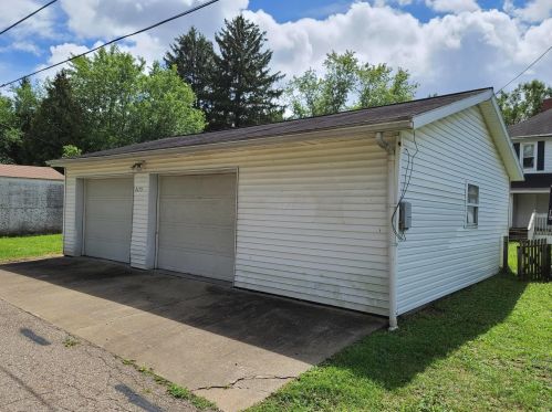 2175 Whitman Ave, Zanesville, OH 43701-2755