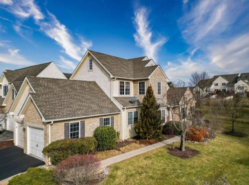 2487 Thistle Rd, Macungie PA  18062-8488 exterior