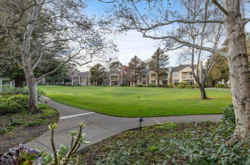 220 Amesport Lndg, Princeton By The Sea CA  94019-1969 exterior