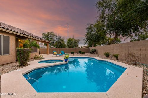 3890 Ashley Dr, Chandler AZ 85249-5261 exterior
