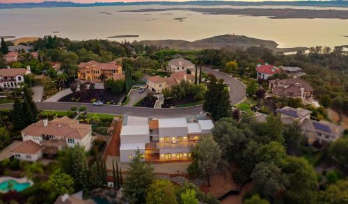2147 Huntington Cir, Folsom, CA 95762-5822