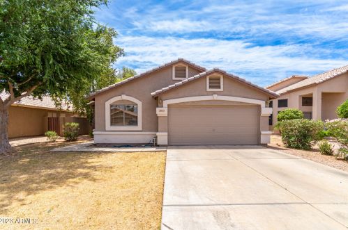 2055 Catclaw St, Gilbert, AZ 85296-3305