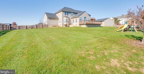 786 Spruce Hill Way, Charles Town WV  25414-4486 exterior