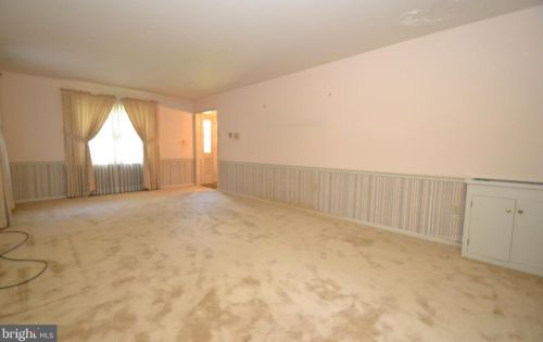 1023 Areba Ave, Swatara PA  17033-2204 exterior