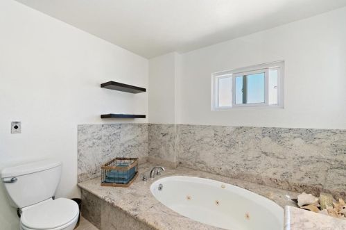 29620 Island View Dr, Palos Verdes Estates CA  90275-4653 exterior