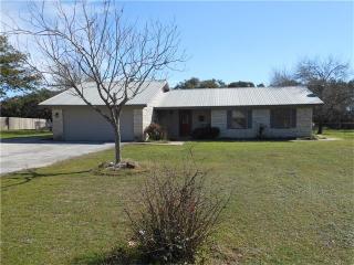 191 Bonnie Dr, Mount Sharp TX  78620-3430 exterior