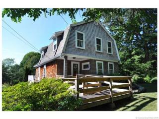 686 Noank Rd, Mystic, CT 06355-2121