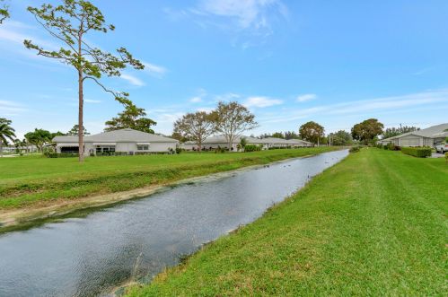 14609 Canalview Dr, Delray Beach FL  33484-3768 exterior