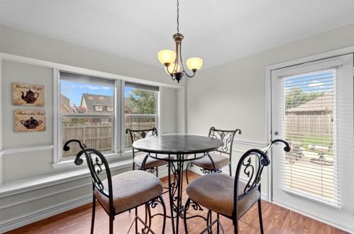 5801 Greenmeadow Dr, Argyle TX  76226-2266 exterior