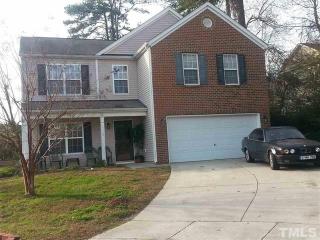 1116 Penncross Dr, Raleigh NC  27610-2183 exterior
