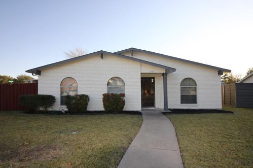 1800 Cumberland Trl, Plano, TX 75023-3045