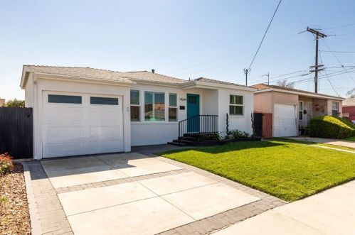 4544 156th St, Lawndale, CA 90260-2009