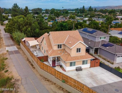 4376 Ish Dr, Simi Valley CA  93063-2945 exterior