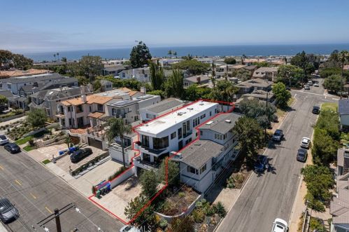 513 Dianthus St, Manhattan Beach CA  90266-6720 exterior