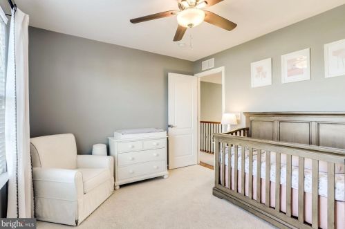 13495 Eagles Rest Dr, Leesburg VA 20176-5035 exterior