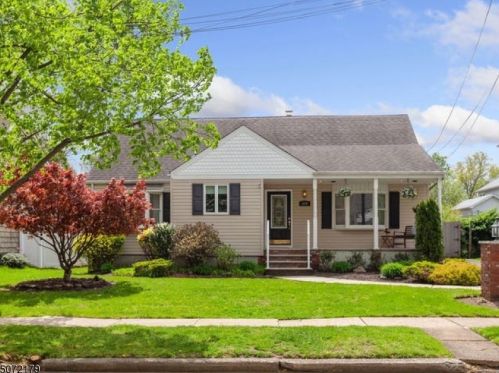 529 Myrtle Ave, Garwood, NJ 07027-1215