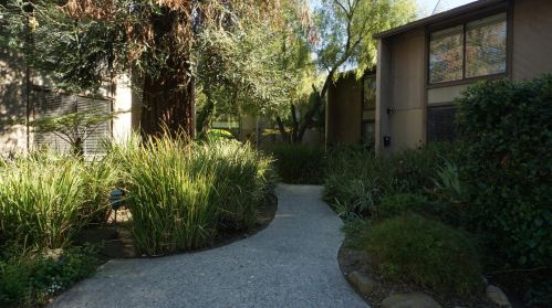 1222 Carpinteria St, Santa Barbara CA  93103-3563 exterior