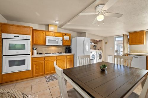 625 8th St, San Bernardino CA  92410-2916 exterior