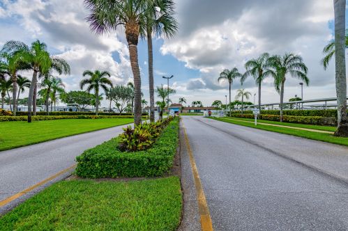 59003 Captiva Bay, Boynton Beach FL  33436-1913 exterior