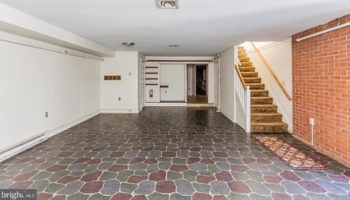 130 Delp Rd, Lancaster PA  17601-3906 exterior