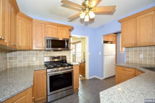 148 Overpeck Ave, Ridgefield Park NJ  07660-1504 exterior