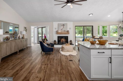 327 Fairway Dr, Locust Grove VA  22508-5441 exterior