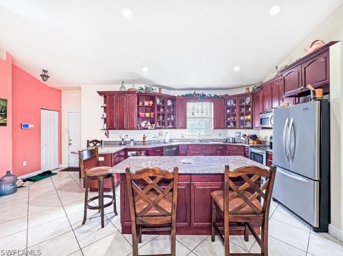 915 Highland Ave, Lehigh Acres FL  33972-3015 exterior