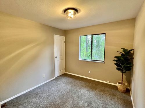 10683 Alta Sierra Dr, Grass Valley CA  95949-6847 exterior