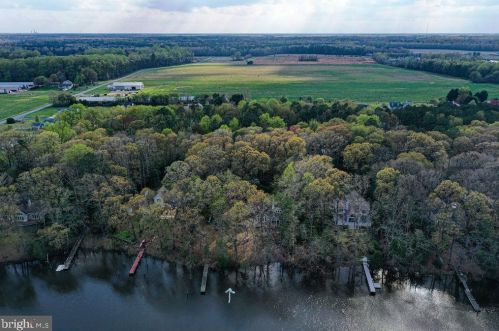 212 Waterford Dr, Lewes, DE 19958-6040