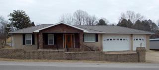 195 Main St, Lobelville, TN 37097-3210