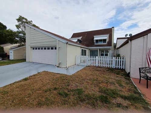 7514 Clanton Trl, Port Richey, FL 34667-3063