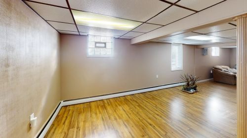 118 Glenwood Ave, Evans City PA  16033-9308 exterior