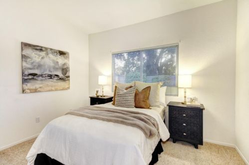 664 Diamond Glen Cir, Folsom CA  95630-3168 exterior