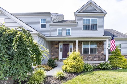2007 Canyon Creek Rd, Gilbertsville, PA 19525-7001