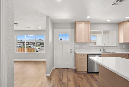 6566 Eden Ave, Winton CA  95388-9591 exterior