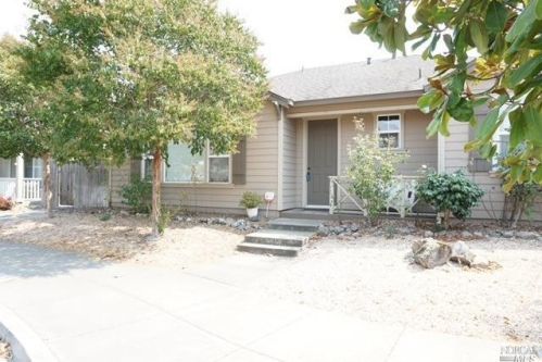 3300 Homestead Ln, Santa Rosa, CA 95407-4202