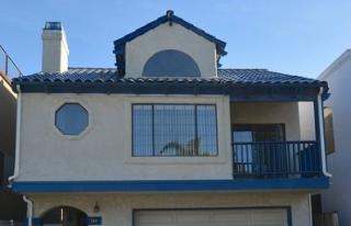 344 Sunset Dr, Oxnard CA  93035-4478 exterior