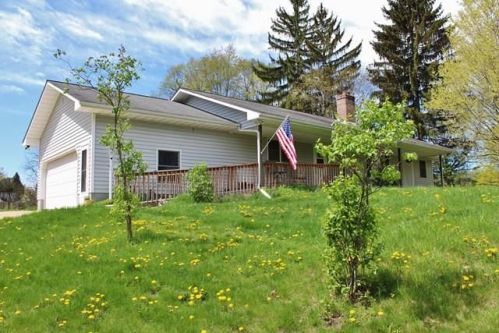 7 Rectory Ln, Stonyfork, PA 16901-1806