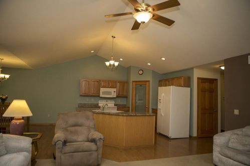 308 Skyland Way, Deerfield, WI 53531-9476