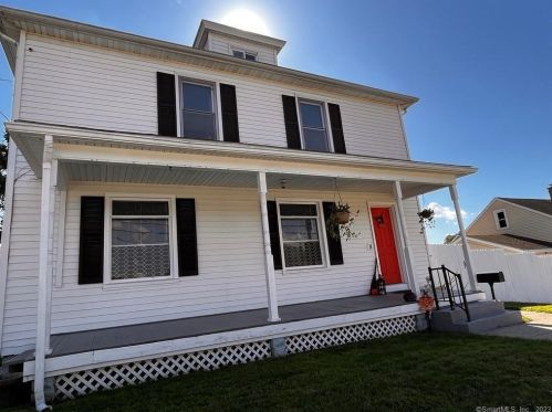 42 Elm St, Norwich CT  06351-2316 exterior