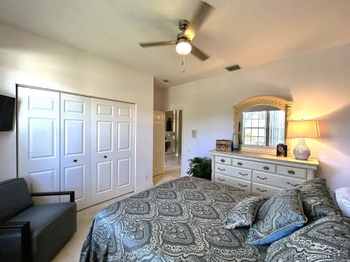 121 Lawton Rd, Fort Pierce FL  34986-2608 exterior