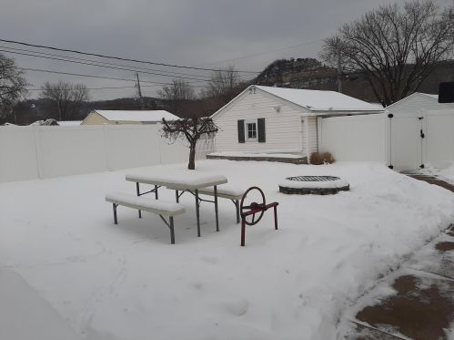 1219 25th St, La Crosse, WI 54601-6049