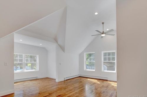 28 Crowley Ave, Milford CT  06461-2306 exterior